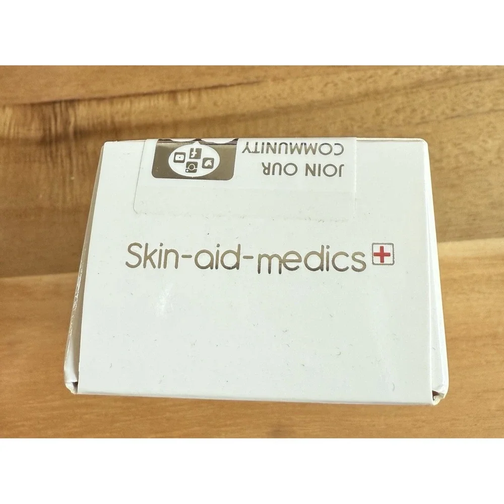 Skin-aid-medics Hyaluronic Acid Retinol Hydrating Facial Serum Depuff & Firm 2oz